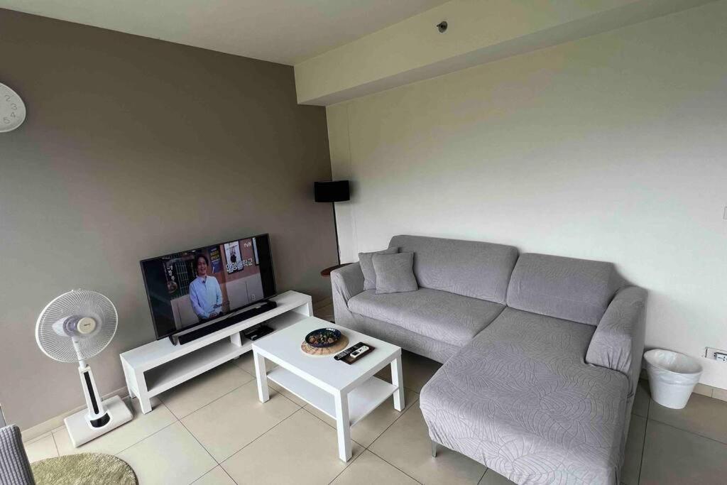 Sea View Unixx 2rooms,2bathrooms Apartment