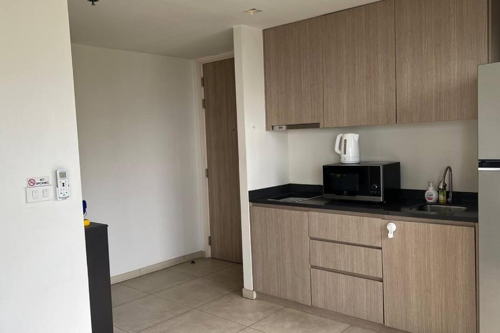 Sea View Unixx 2rooms,2bathrooms *