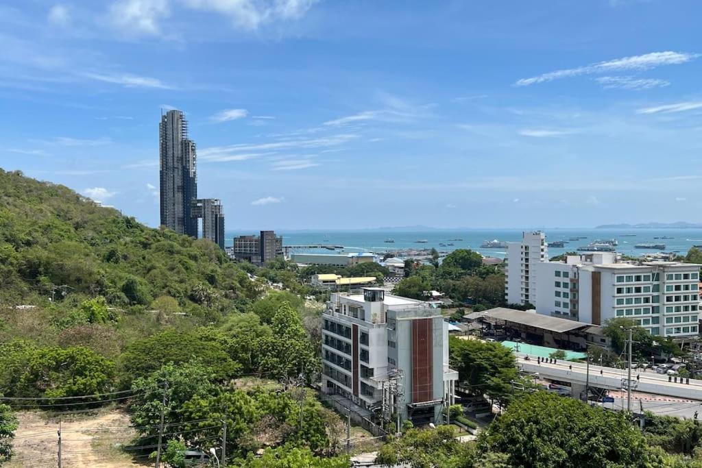 Apartment Sea View Unixx 2rooms,2bathrooms Pattaya